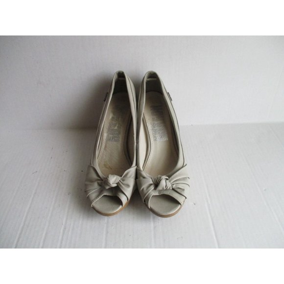 *HoyVoy Beige Taupe Leather Pumps Peep Toe Twisted Knot Vamp Stacked Heel - EU40 - Picture 5 of 10